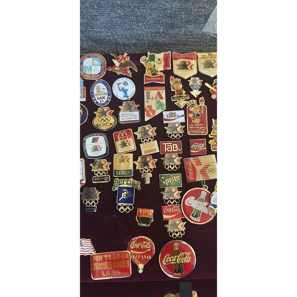 Pins - Picture 4 of 16
